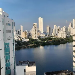 Oceanside 3-bedroom In Fun Tourist Area Apartamento